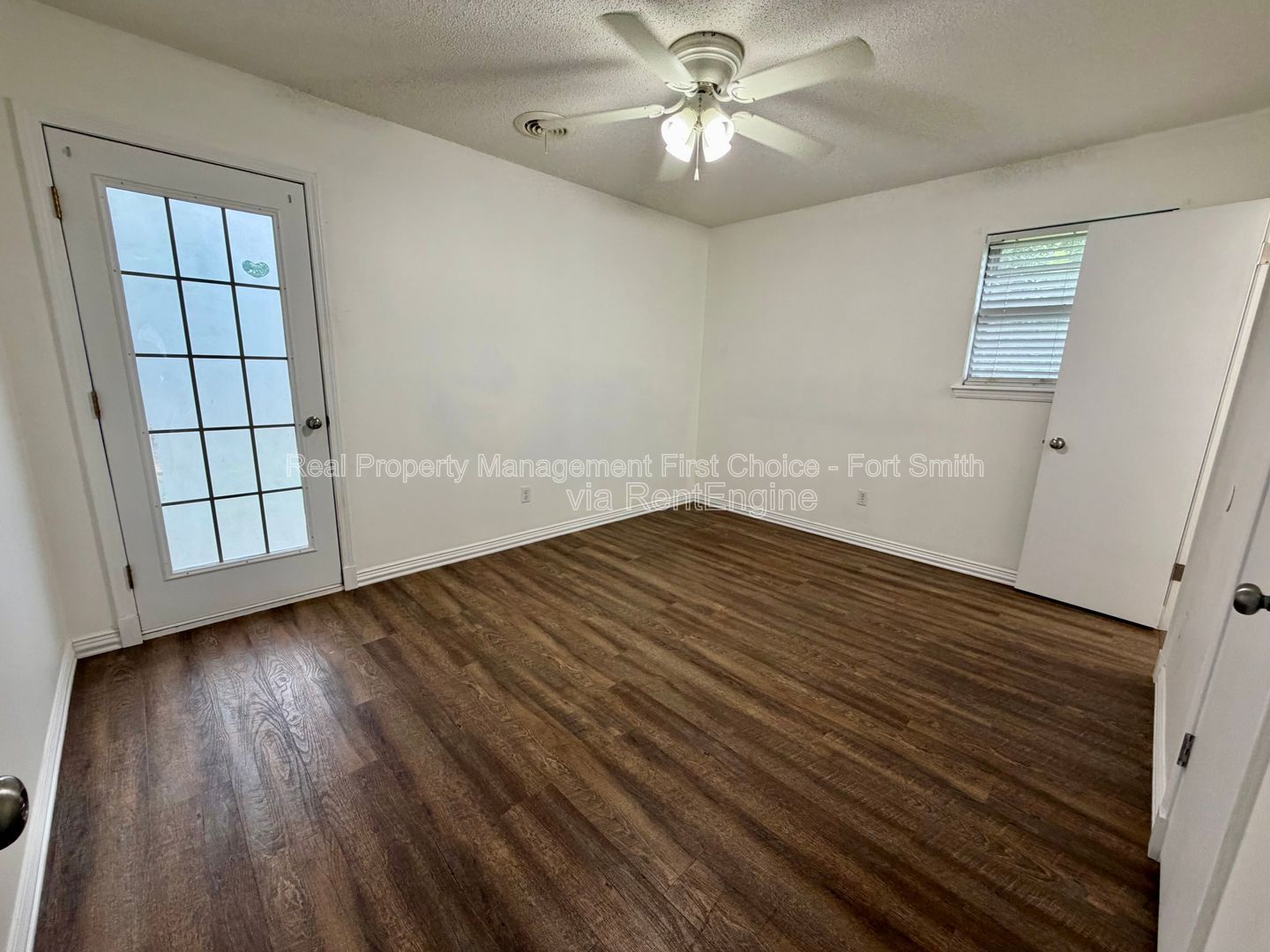 Gallery Image 16