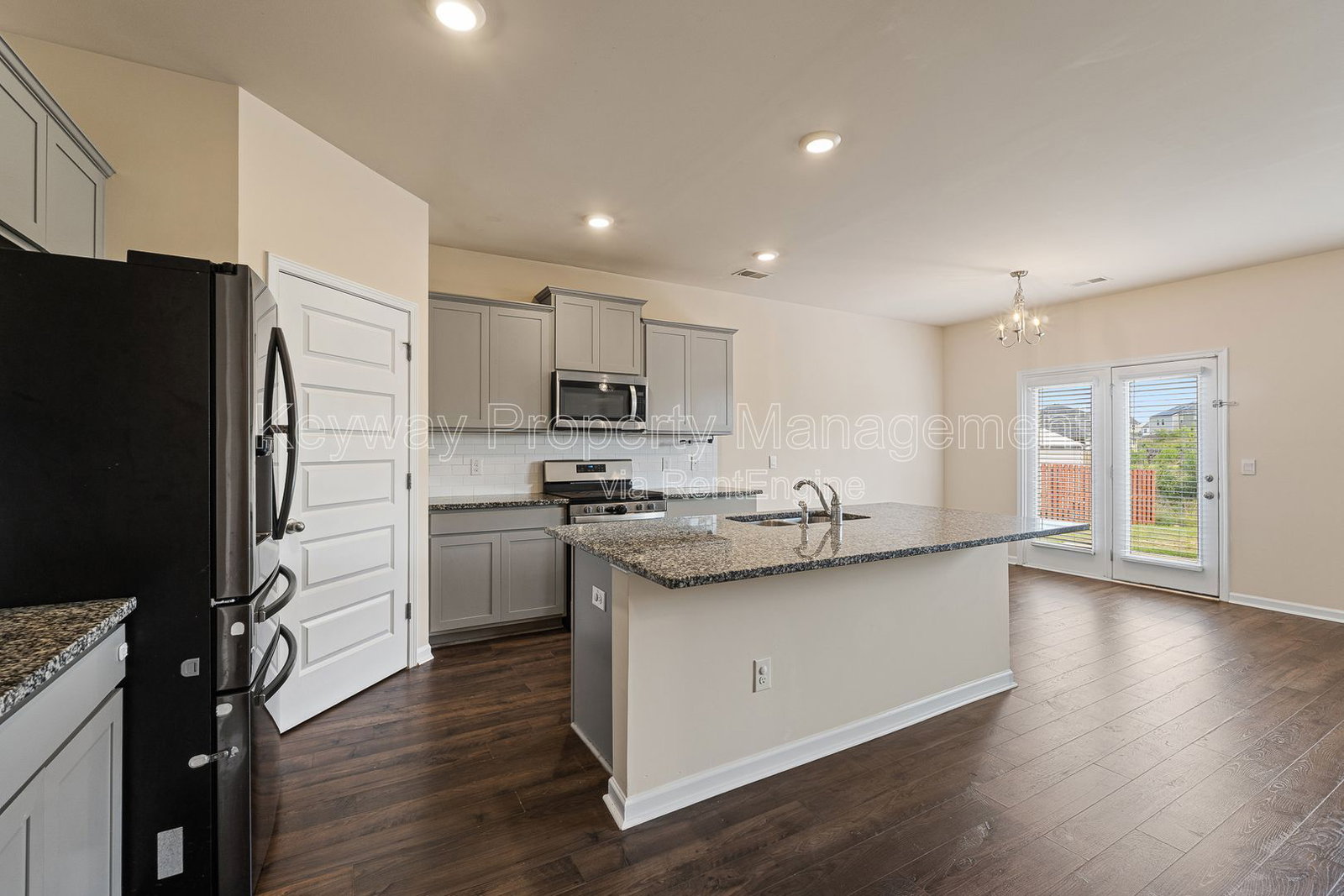 Gallery Image 8