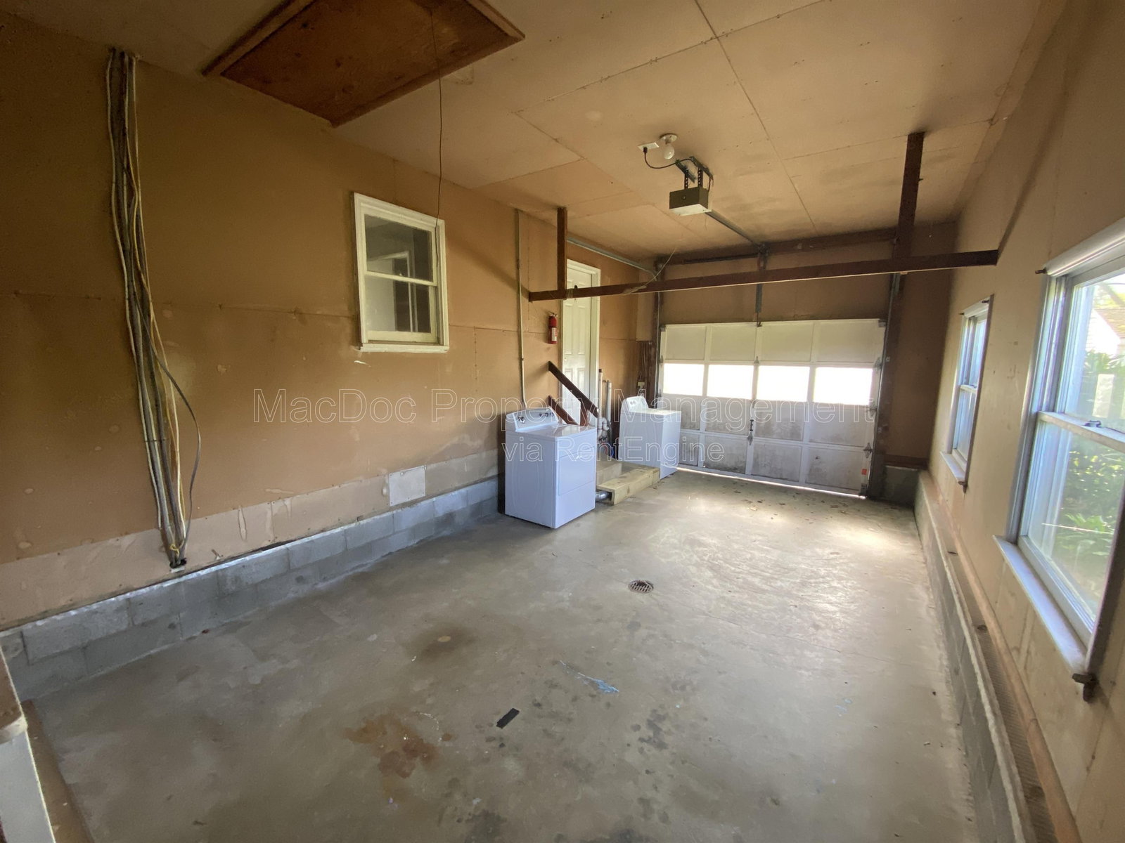 Gallery Image 19