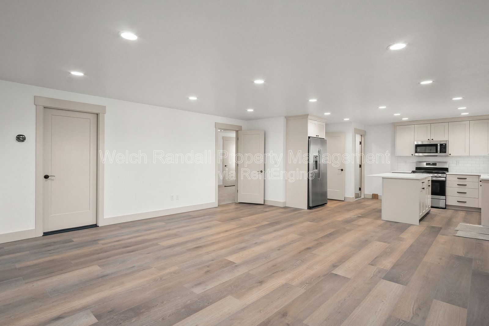 Gallery Image 14
