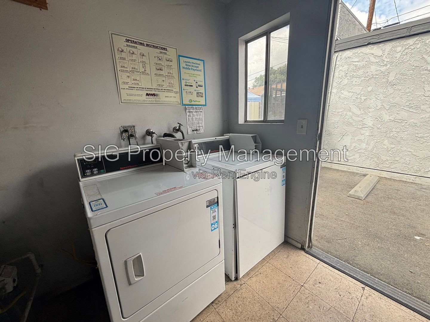 Gallery Image 17