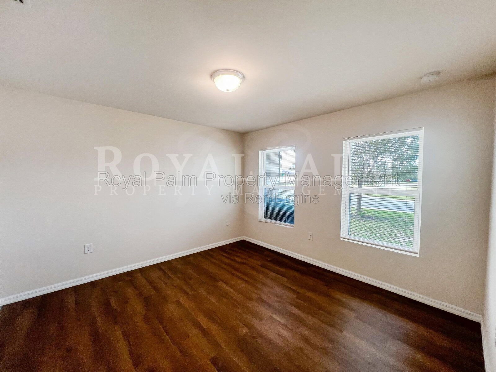 Gallery Image 19