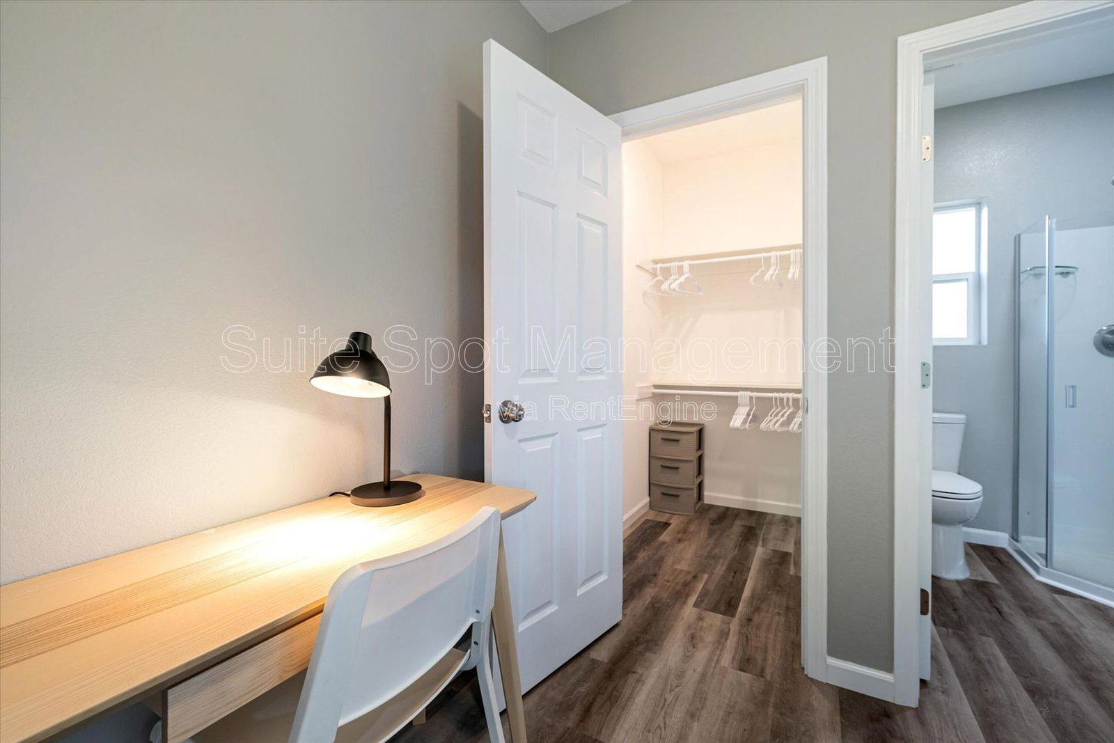 Gallery Image 15