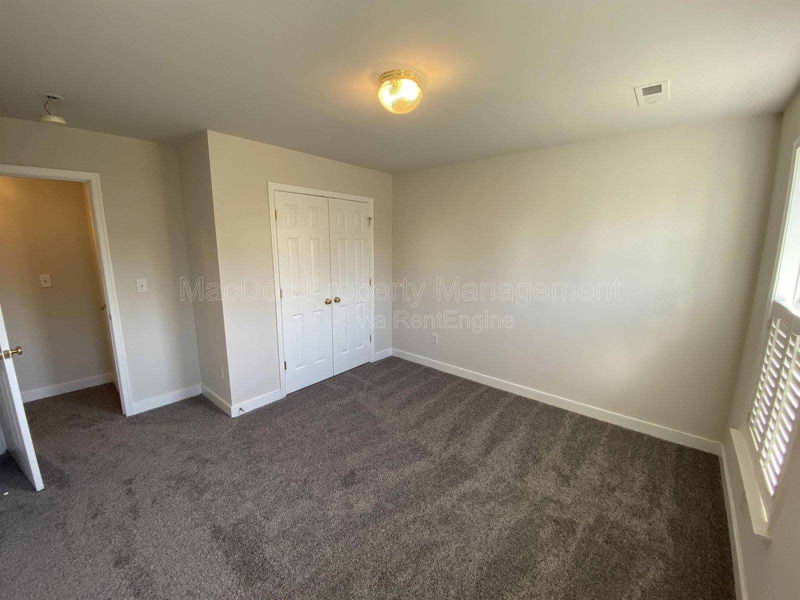 Gallery Image 32