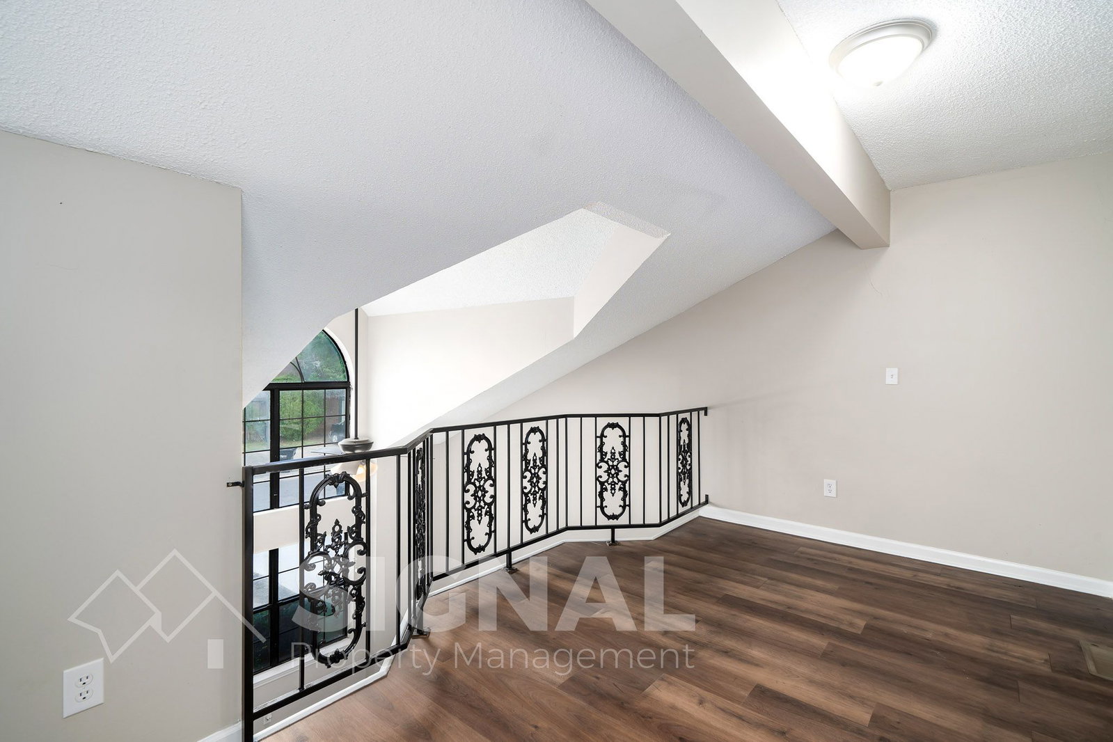 Gallery Image 14