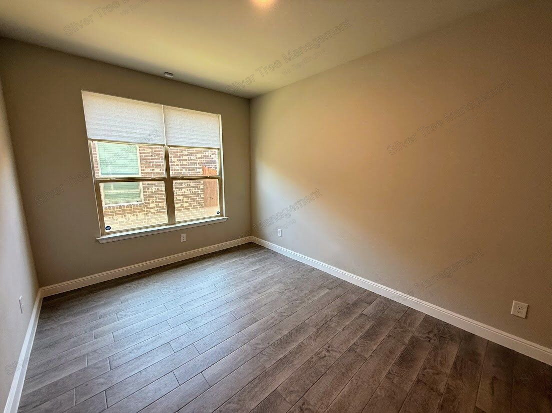 Gallery Image 19