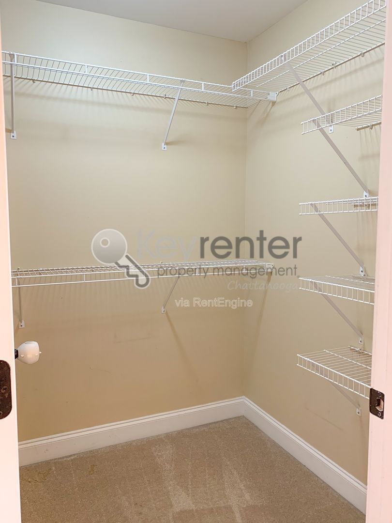 Gallery Image 18