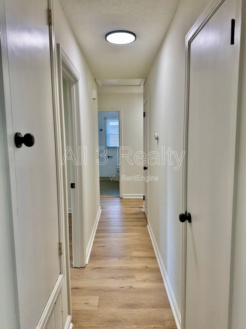 Gallery Image 18