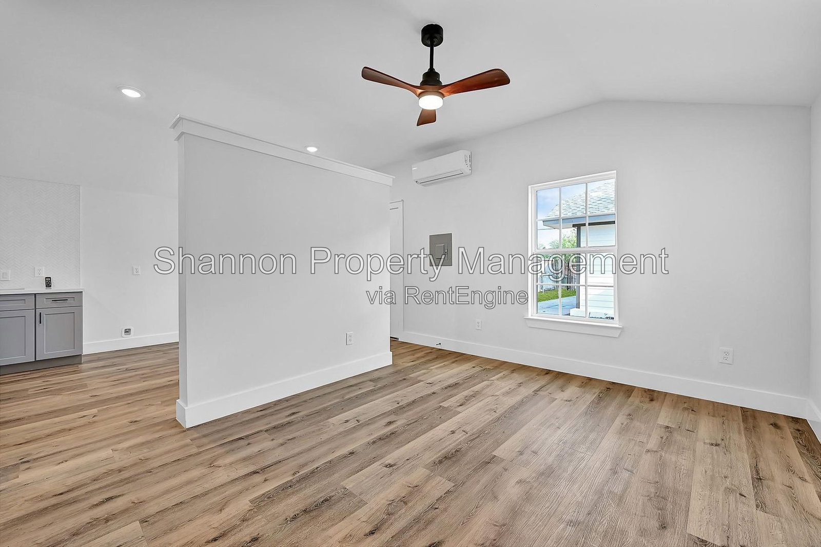 Gallery Image 21