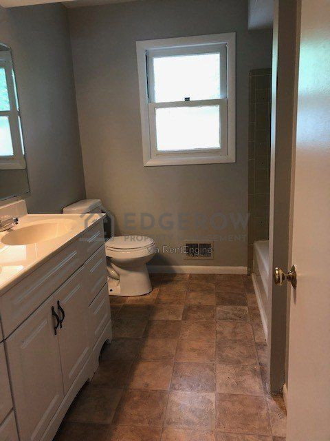 Gallery Image 33