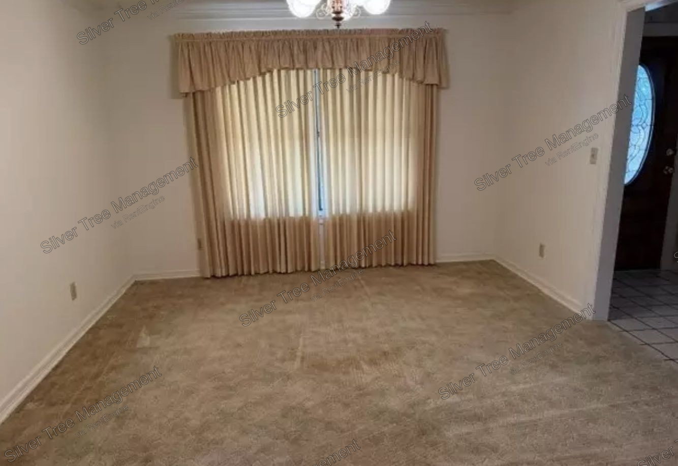 Gallery Image 16