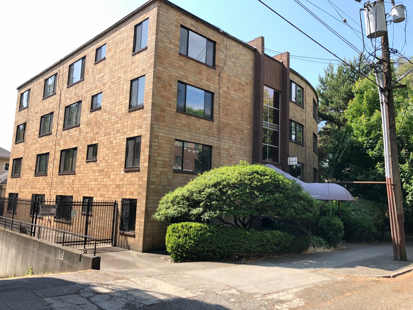 Gallery Image 19