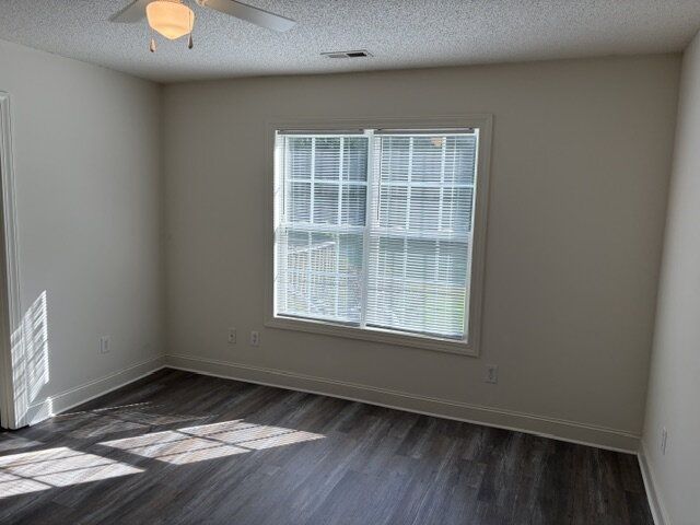 Gallery Image 22