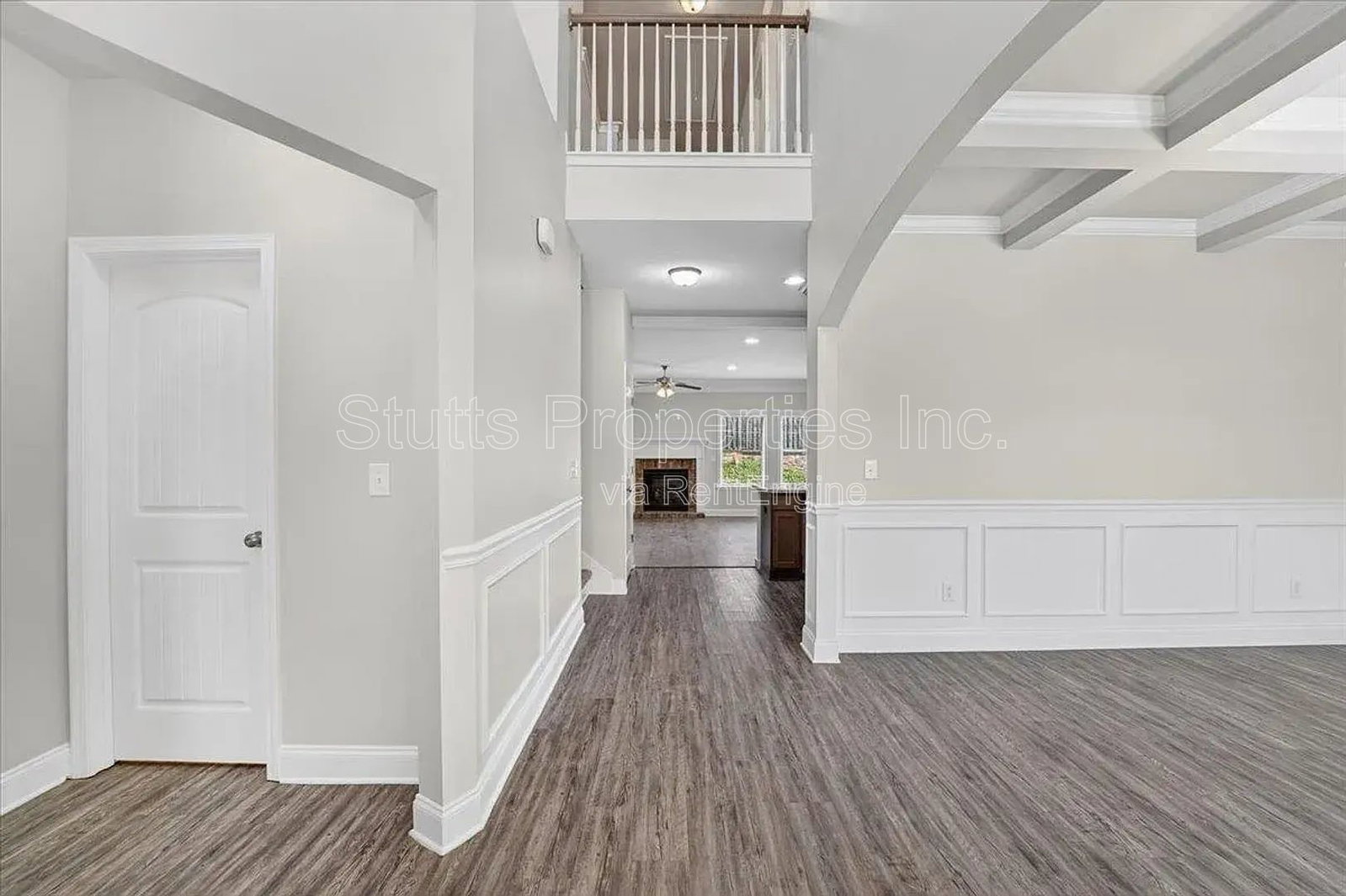 Gallery Image 16