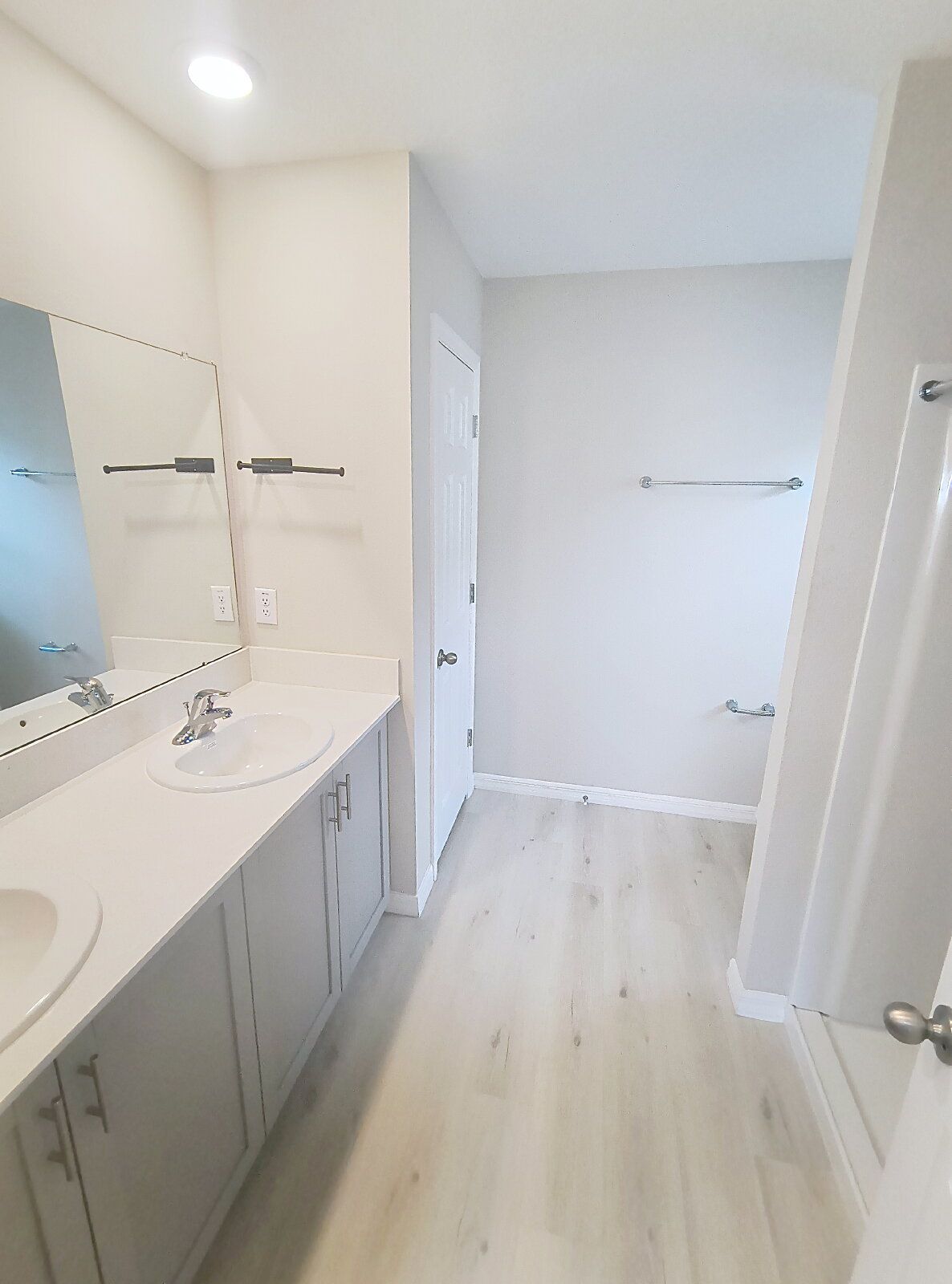 Gallery Image 18