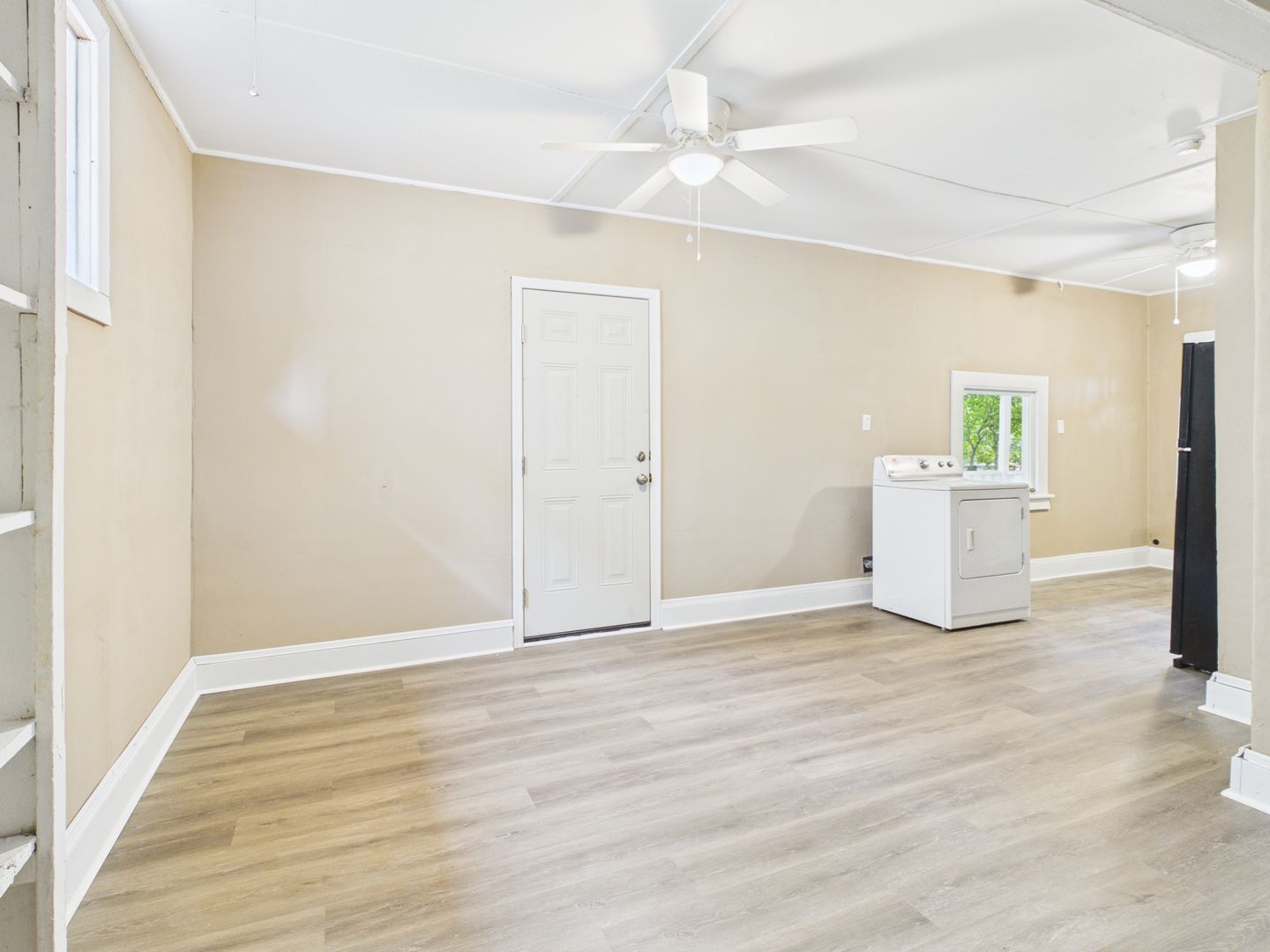 Gallery Image 18