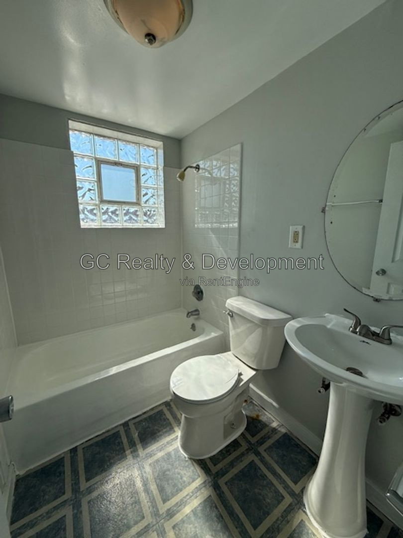 Gallery Image 8