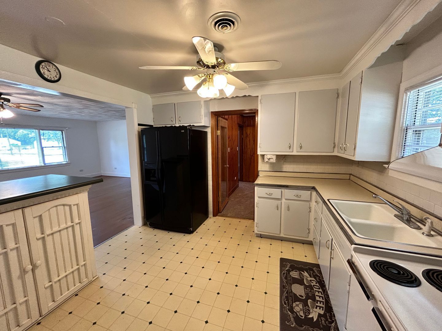 Gallery Image 13