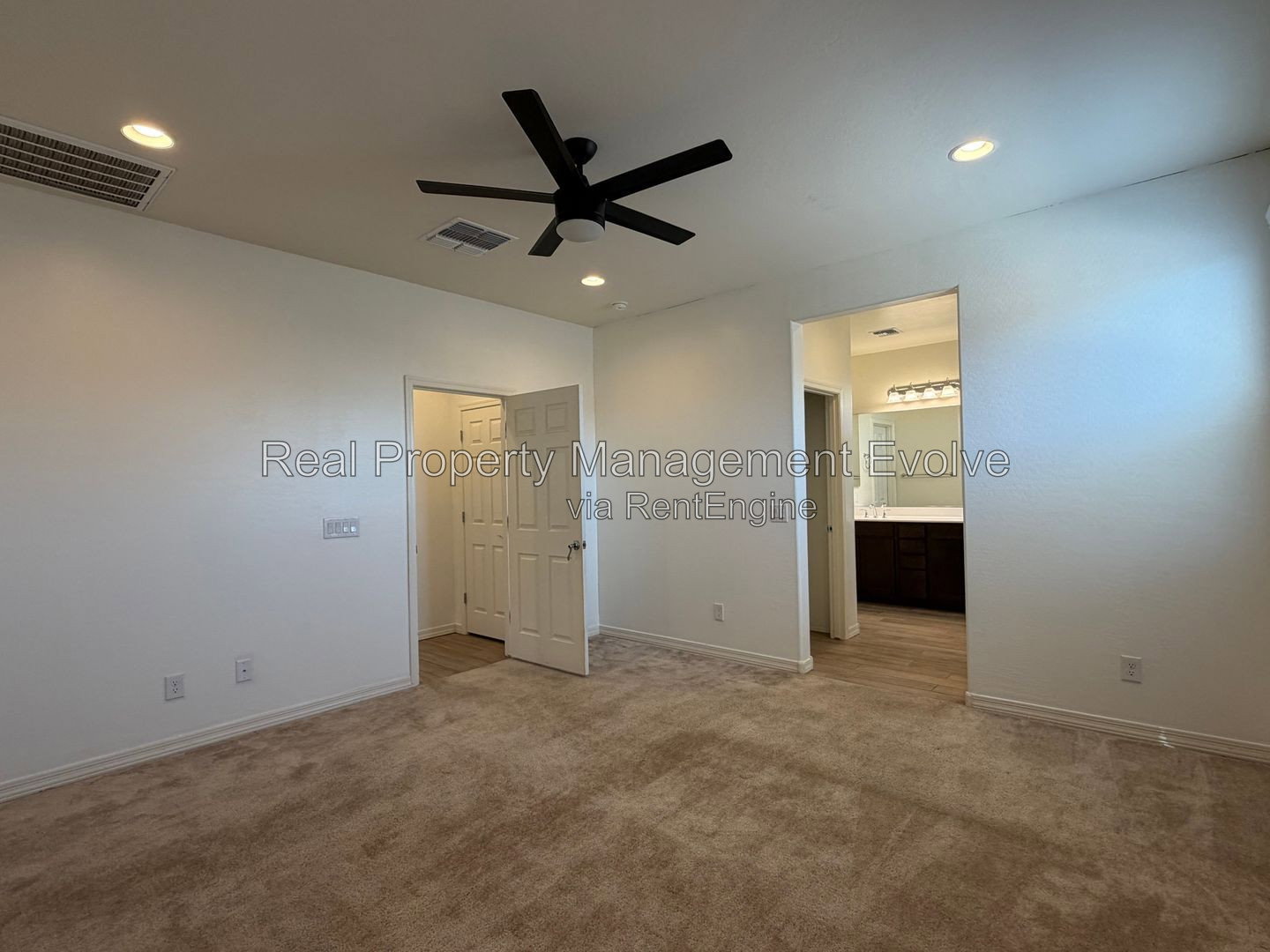 Gallery Image 20