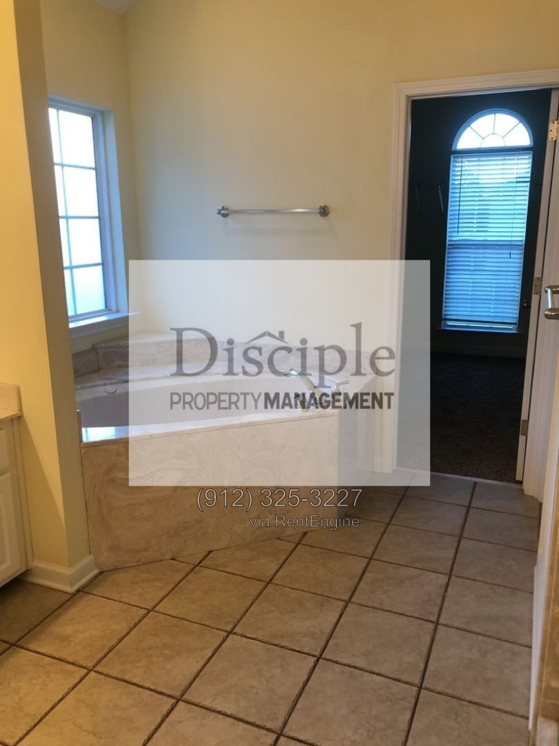 Gallery Image 23