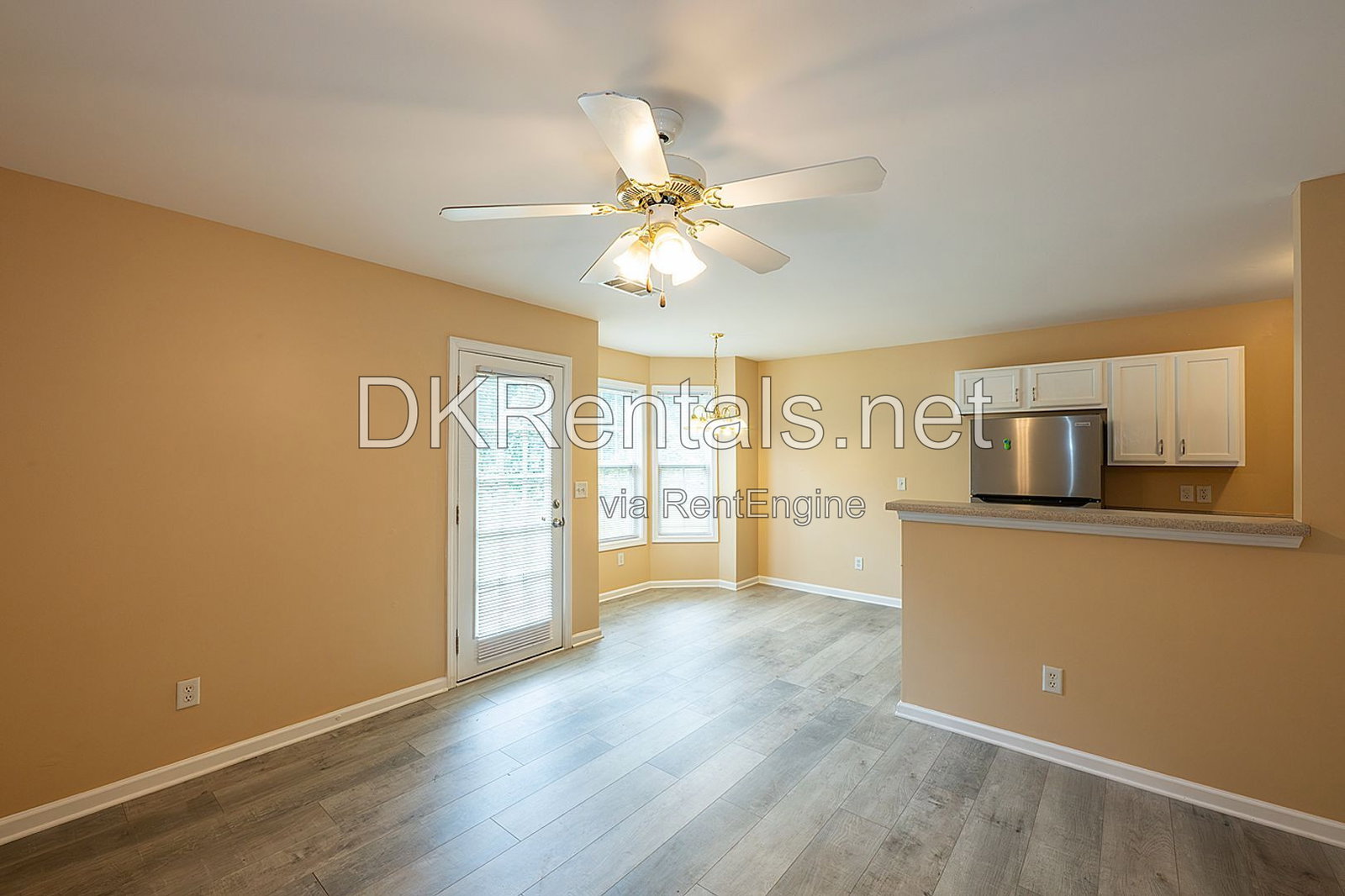 Gallery Image 16
