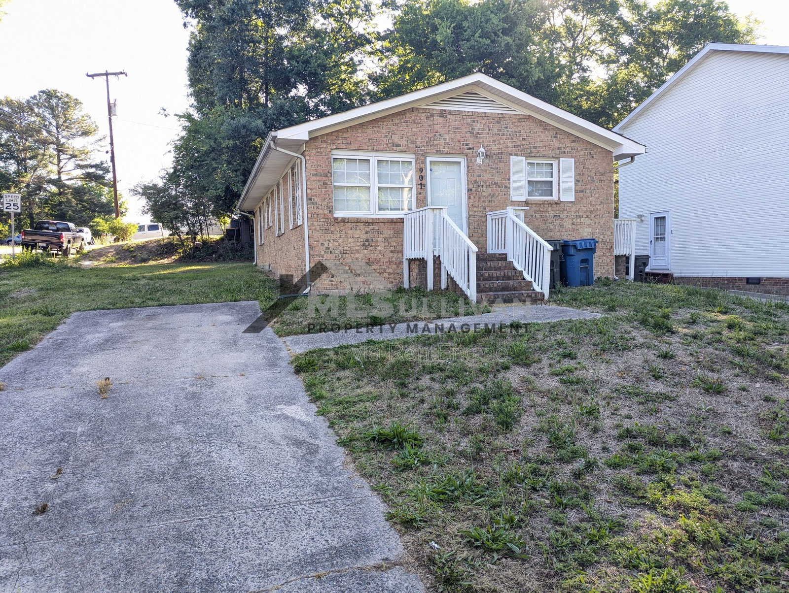 Gallery Image 0