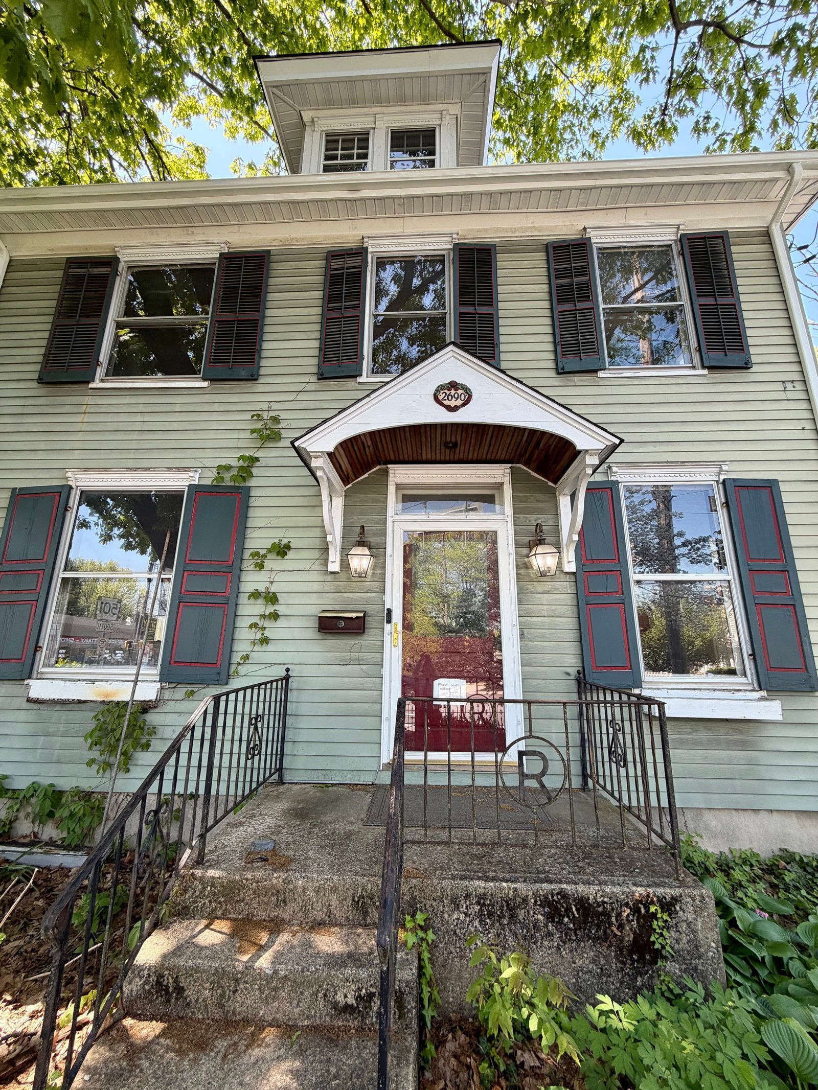 Gallery Image 1
