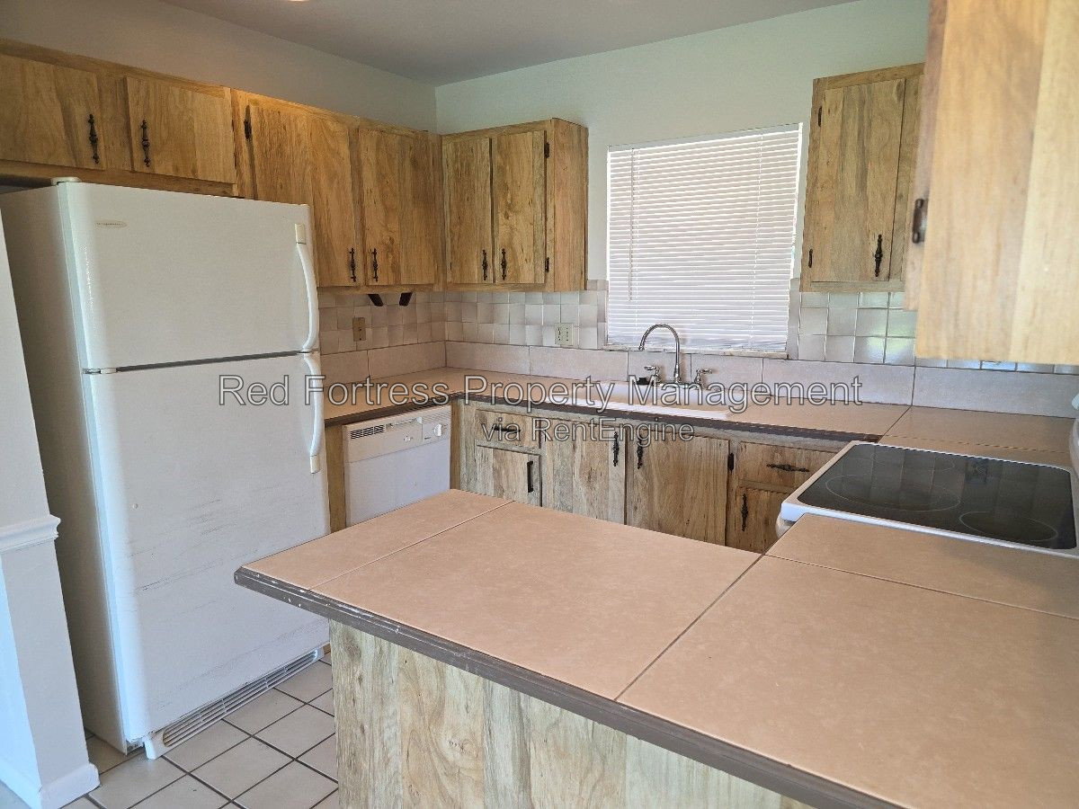 Gallery Image 0