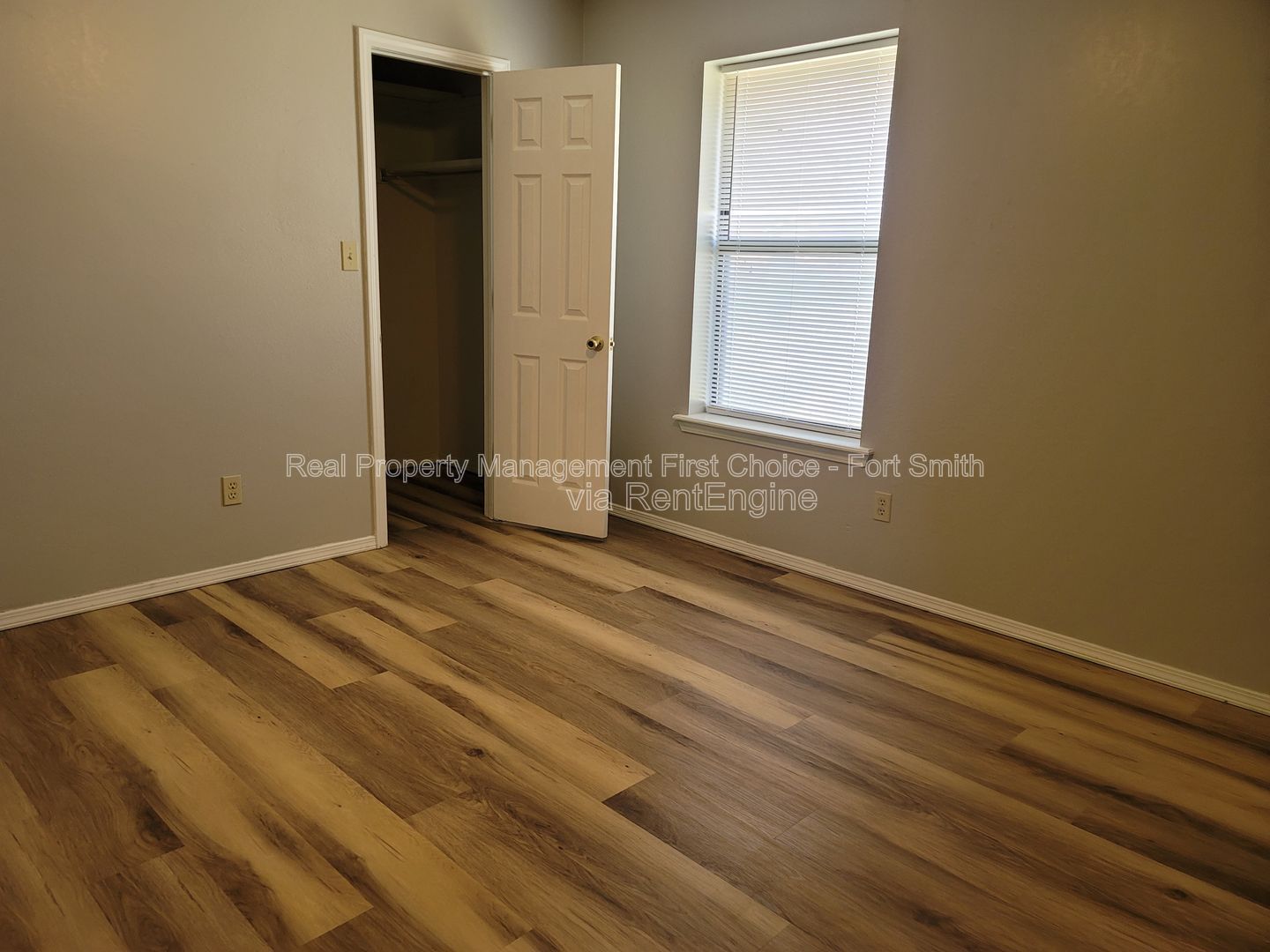 Gallery Image 14