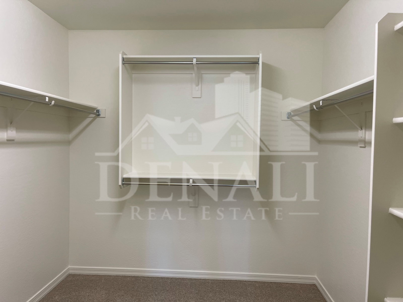 Gallery Image 16