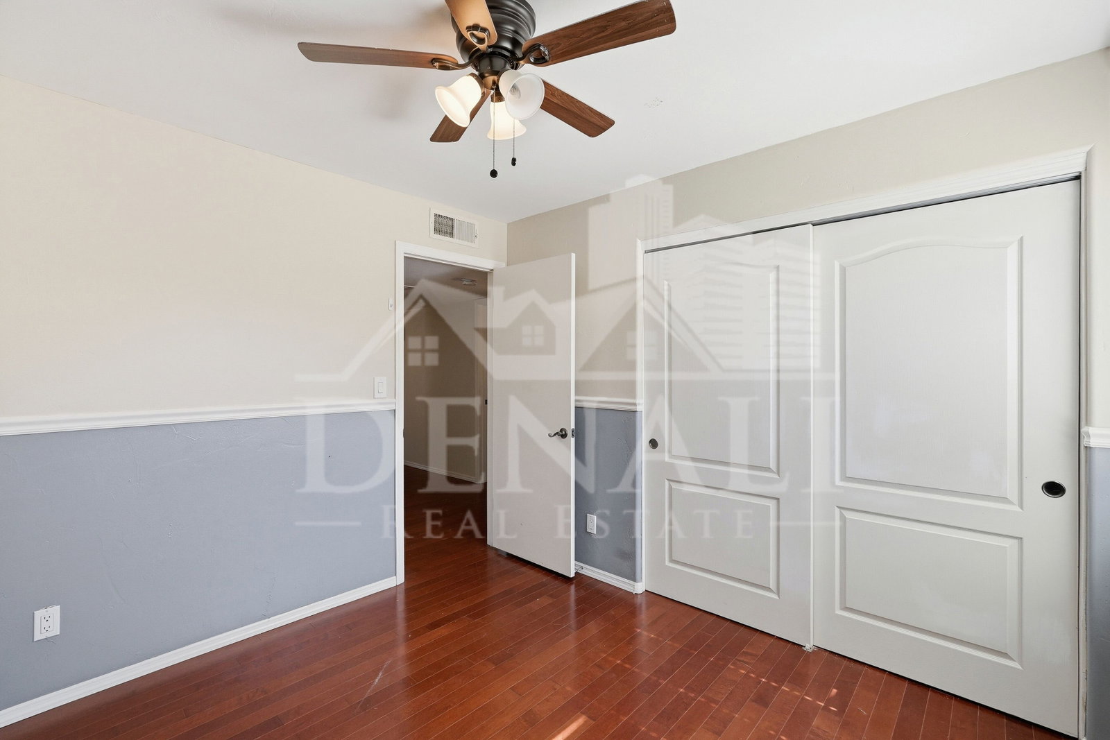 Gallery Image 25