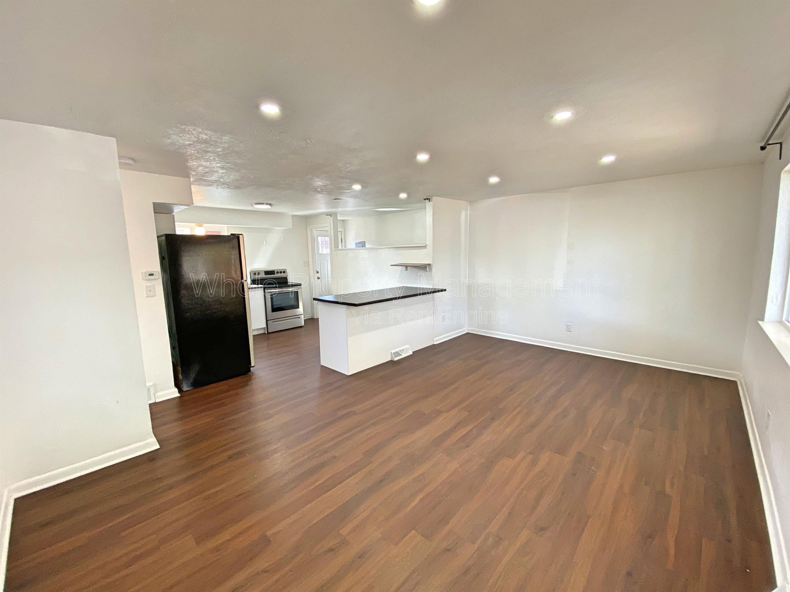 Gallery Image 0