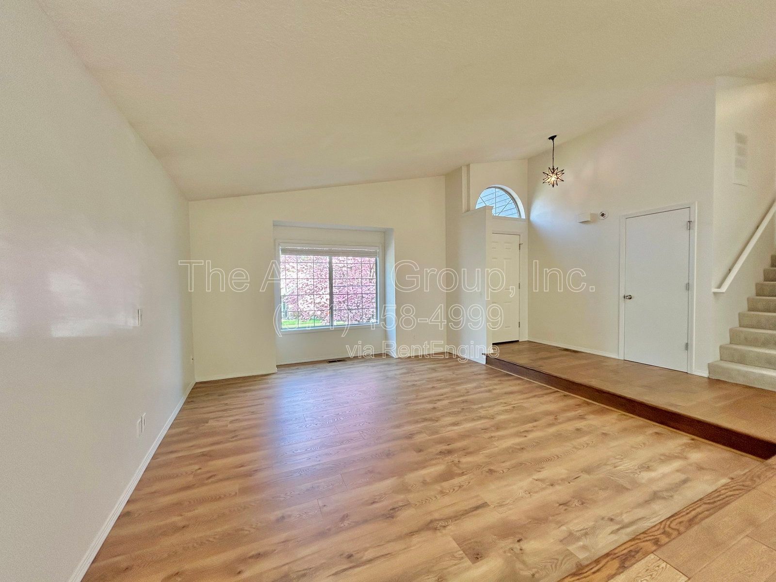 Gallery Image 17