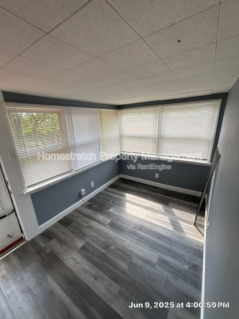 Gallery Image 10