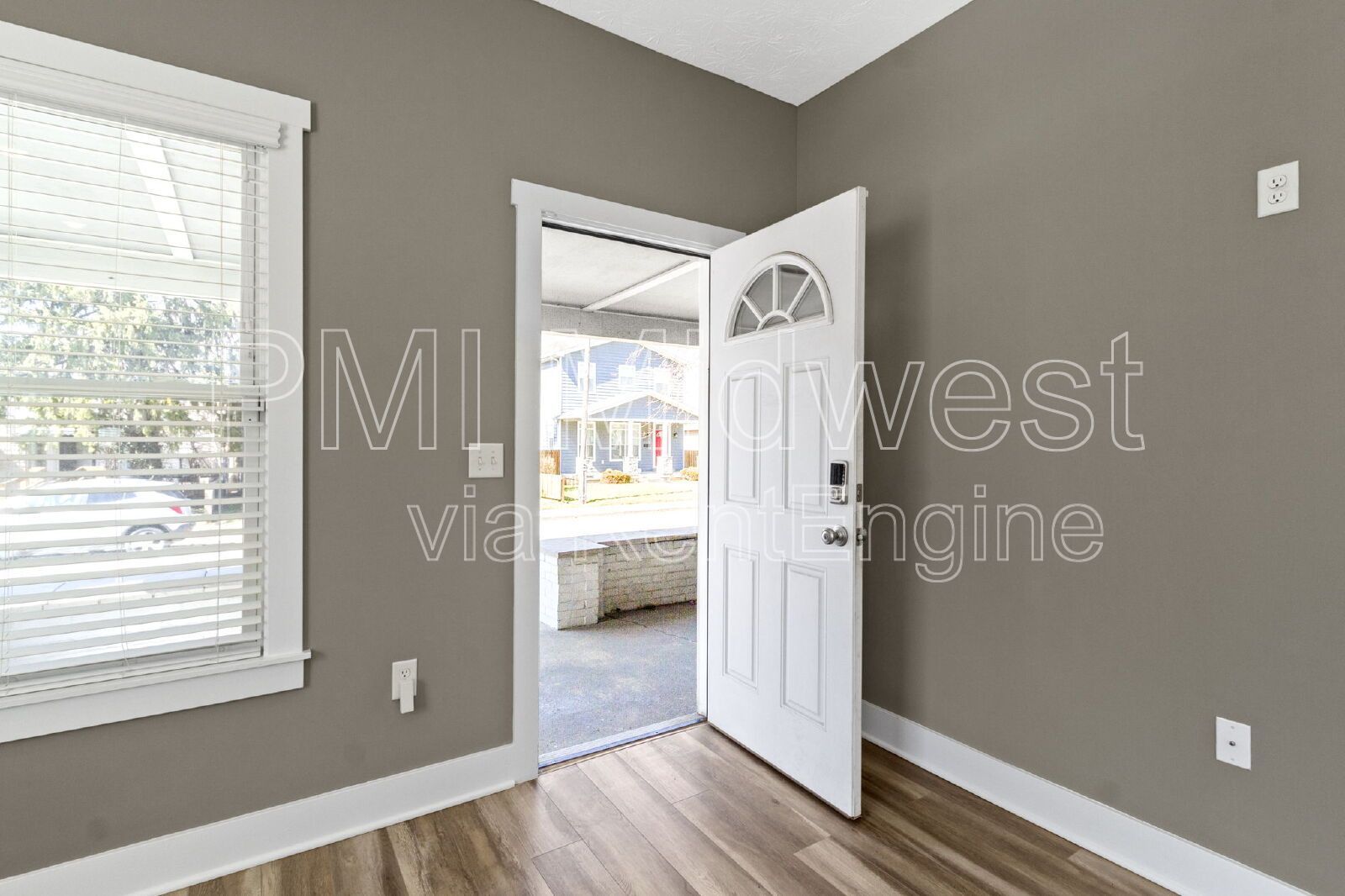Gallery Image 6