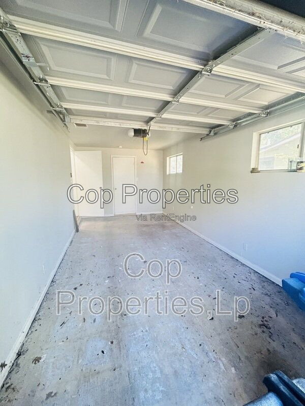Gallery Image 19