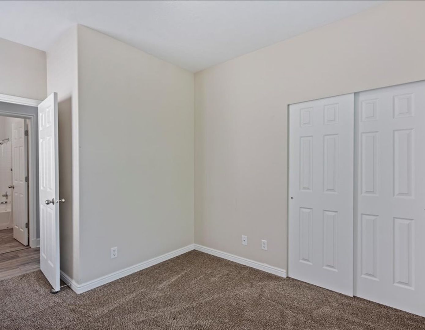 Gallery Image 15