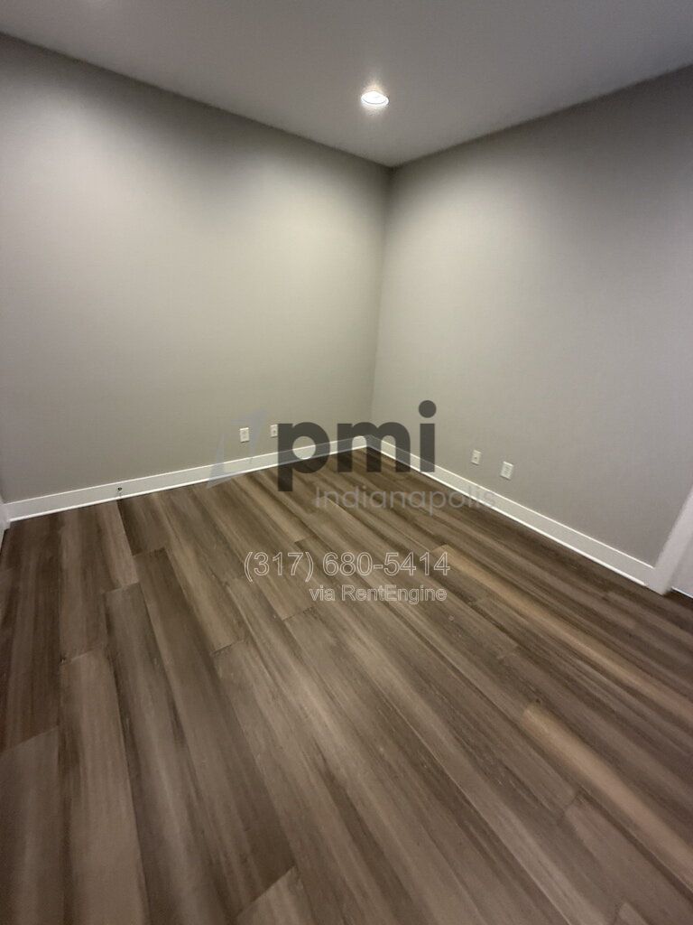 Gallery Image 21