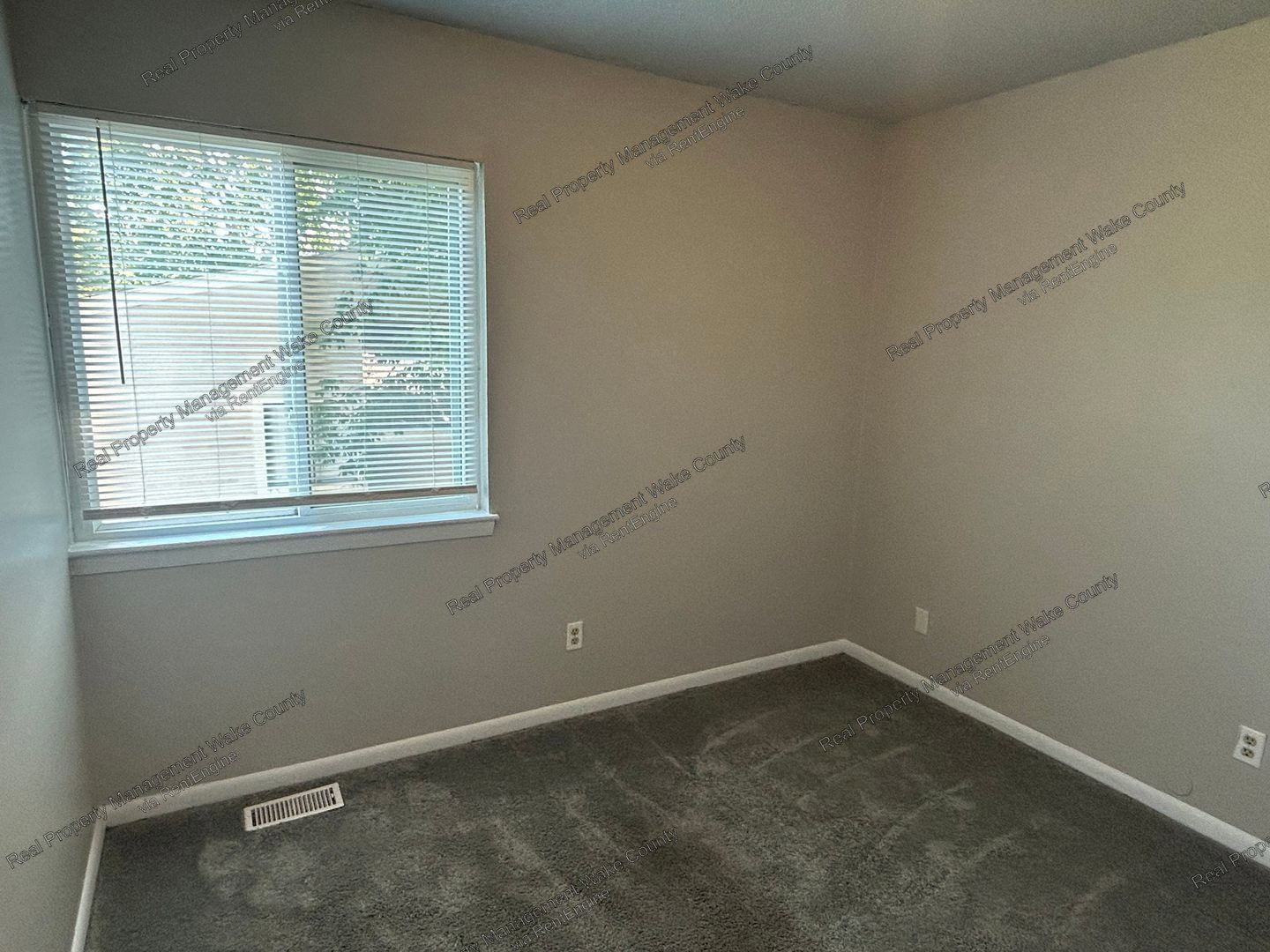 Gallery Image 31
