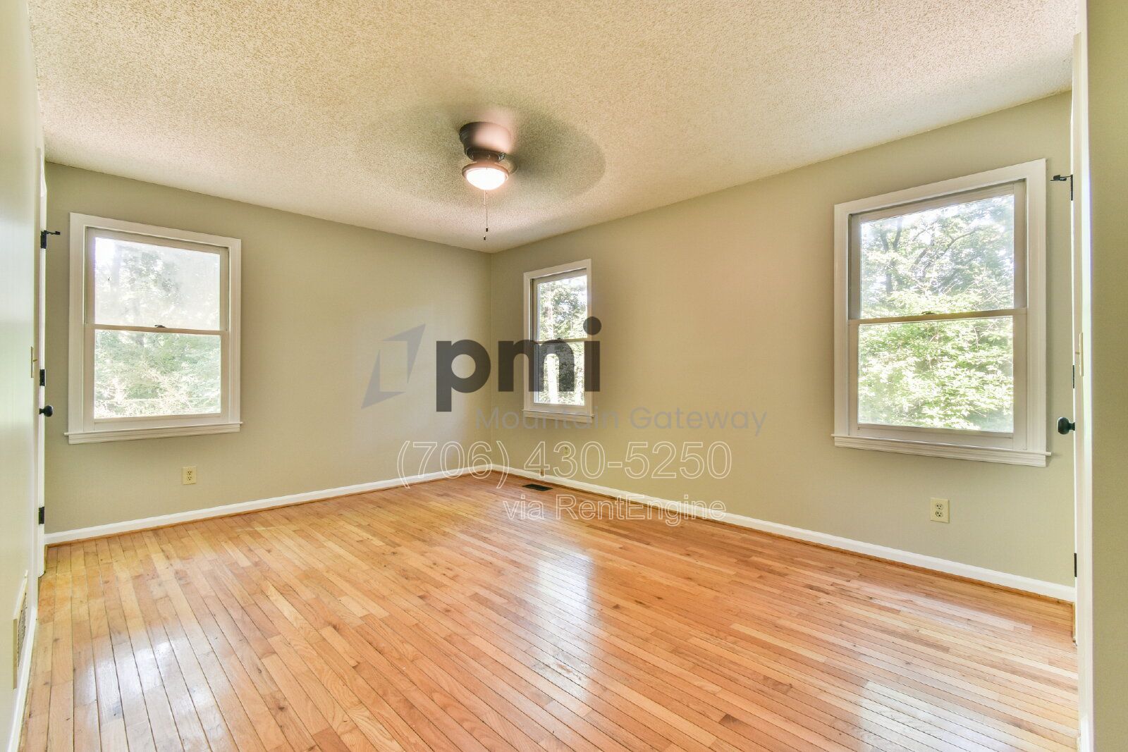 Gallery Image 16