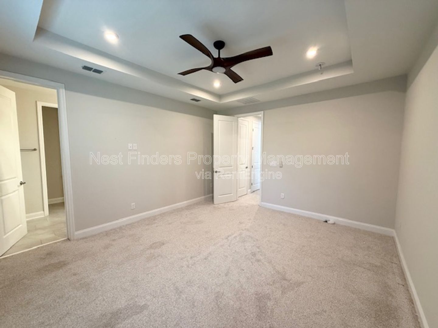 Gallery Image 19