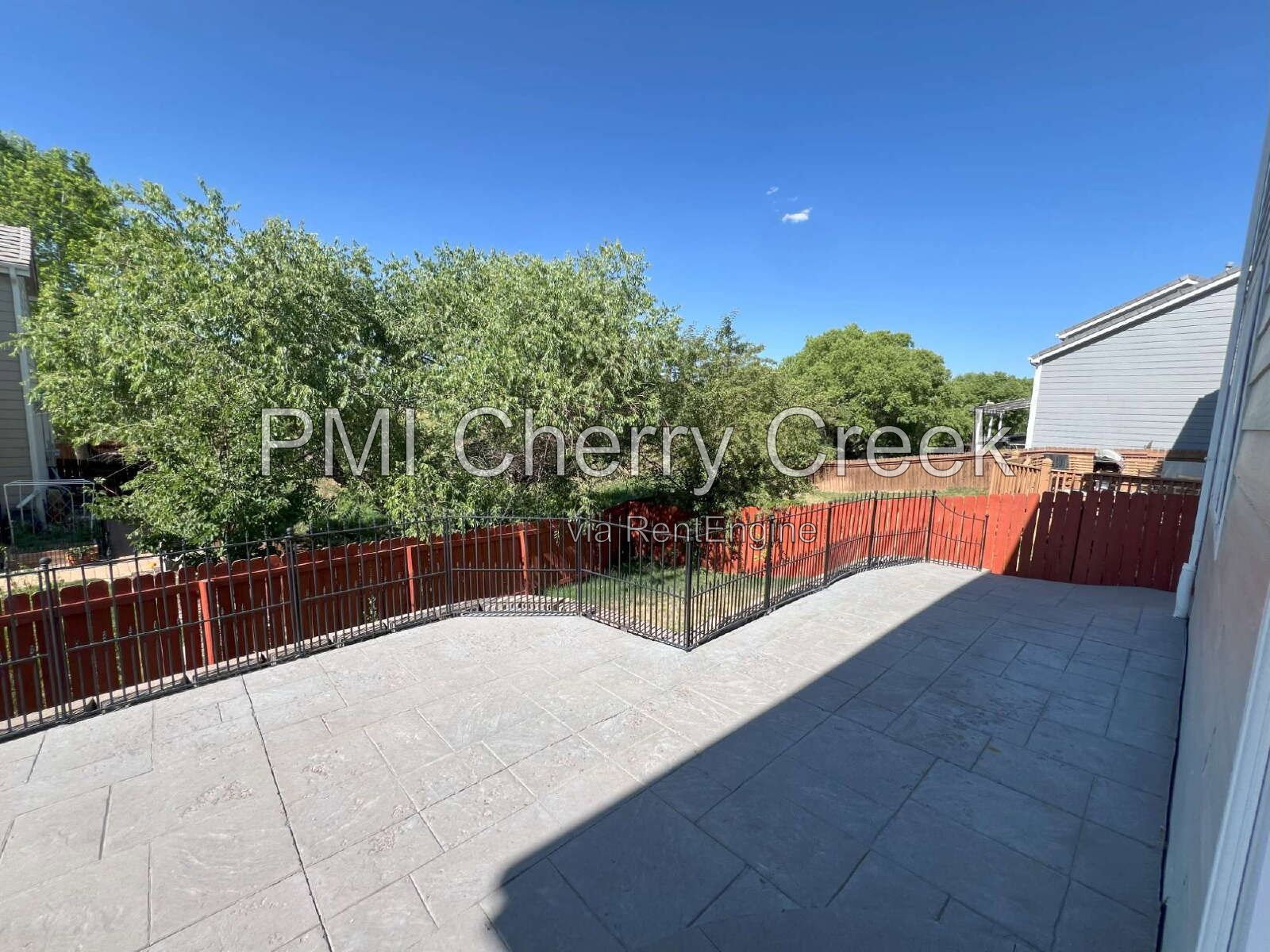 Gallery Image 37