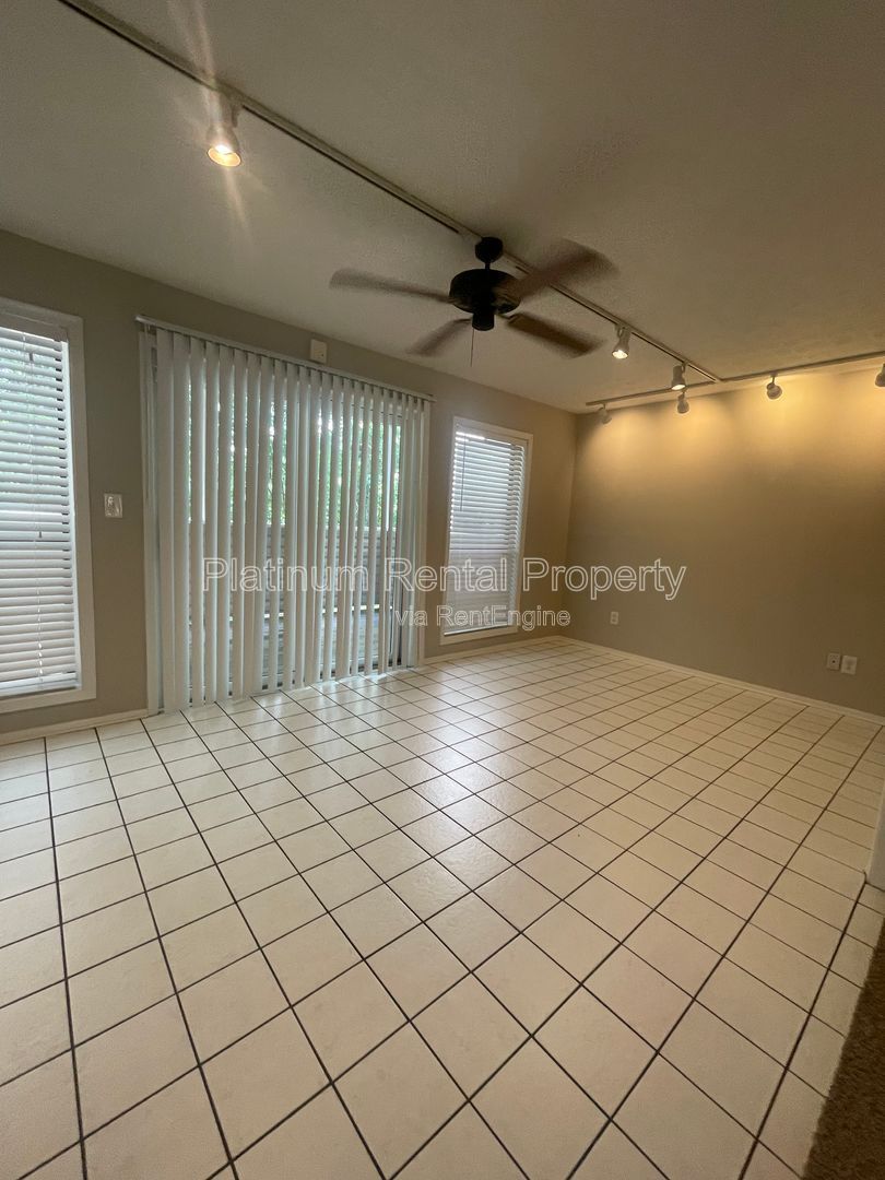 Gallery Image 16