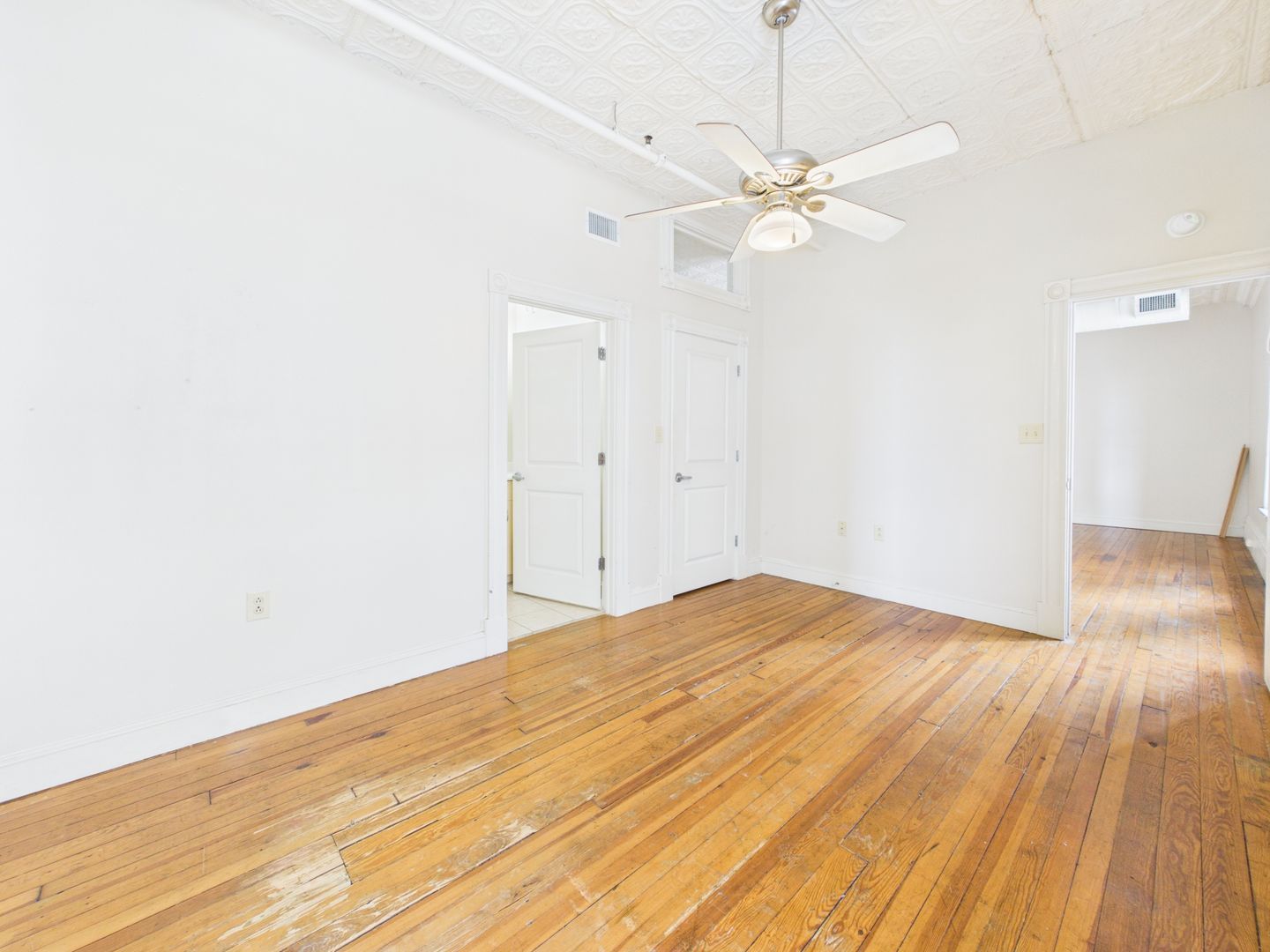 Gallery Image 25