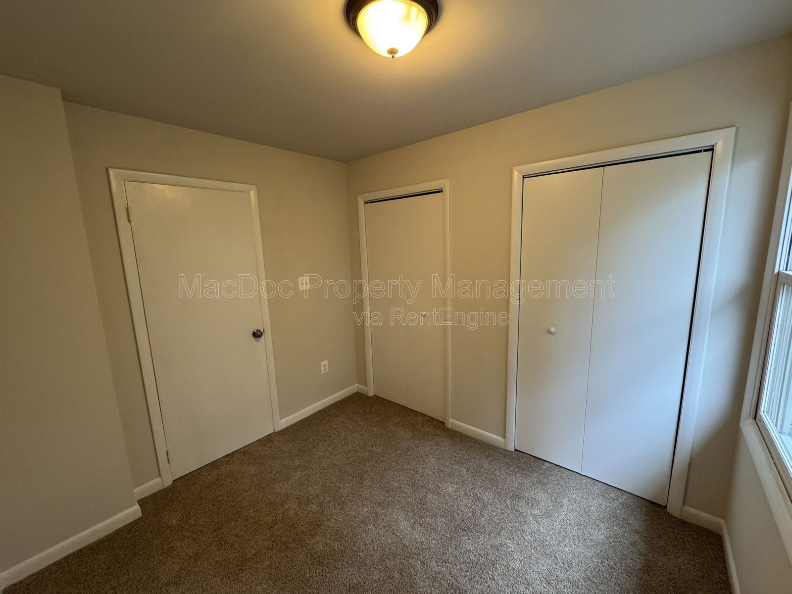 Gallery Image 19