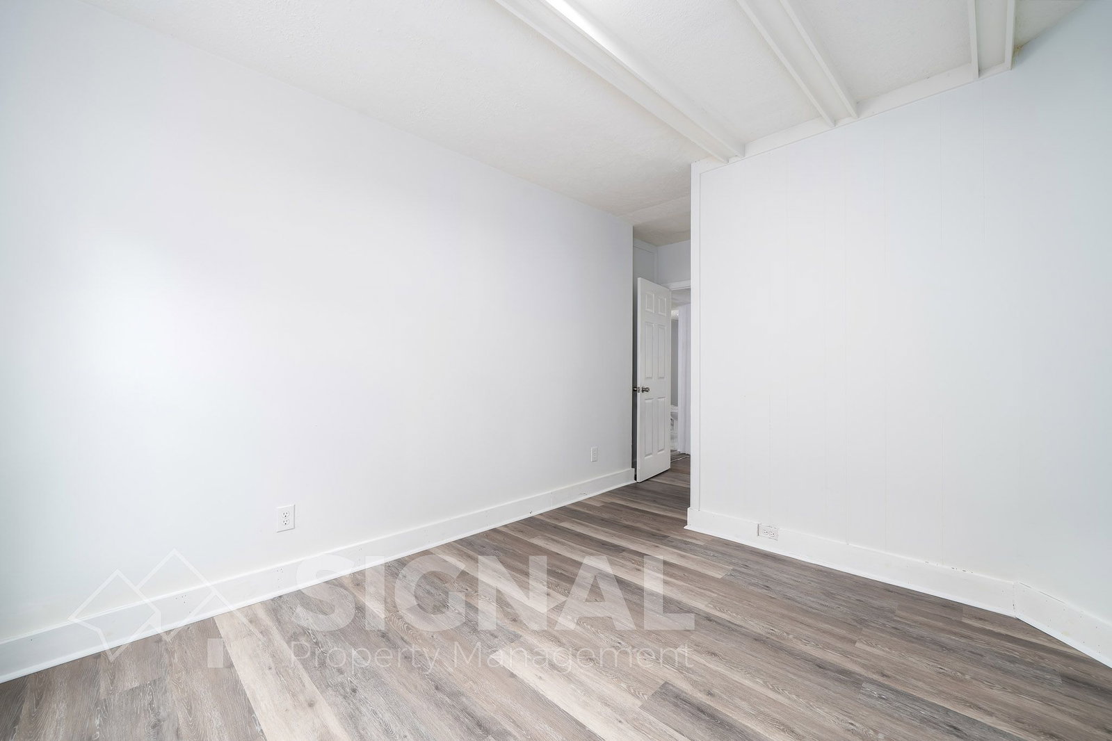Gallery Image 16