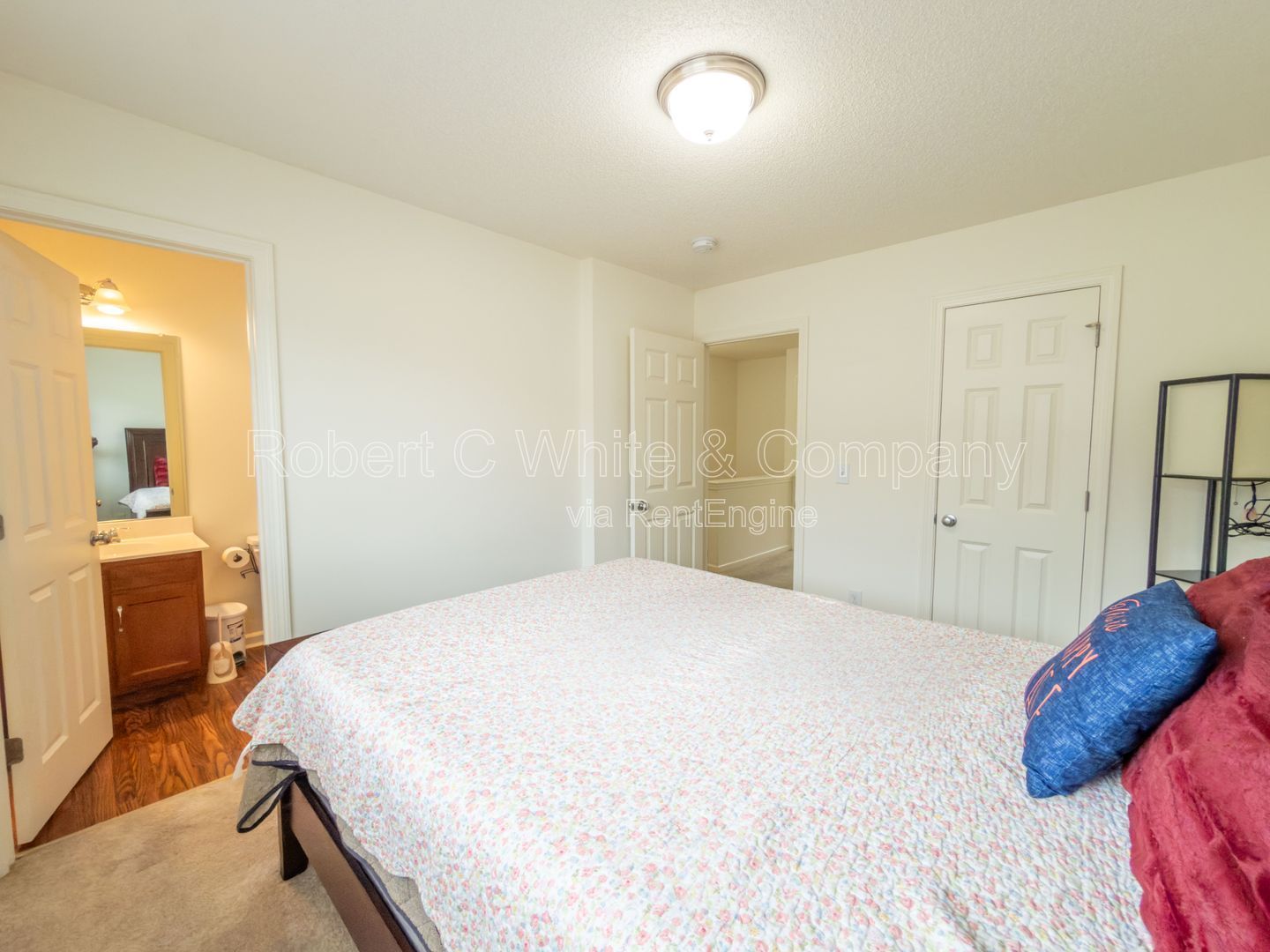 Gallery Image 16