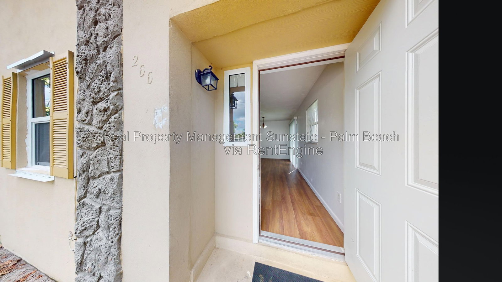 Gallery Image 0