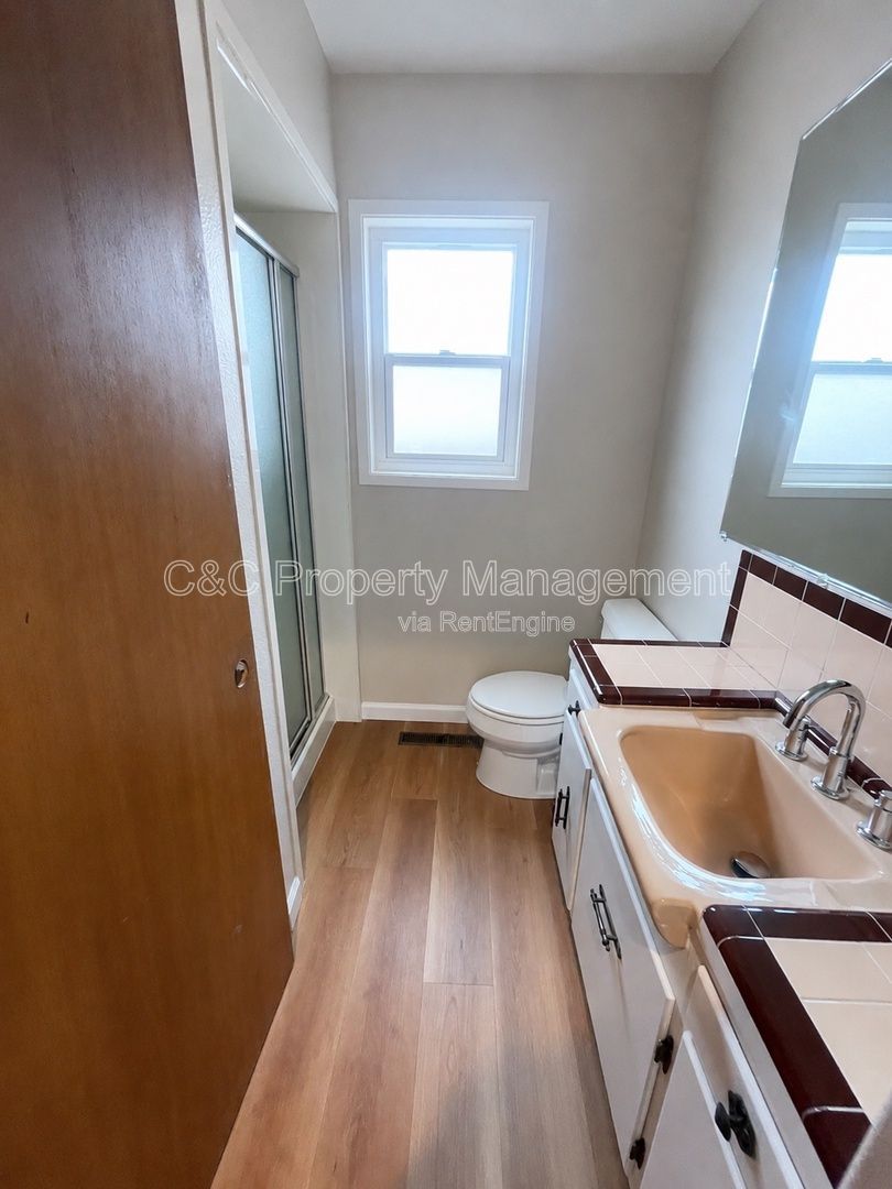 Gallery Image 18