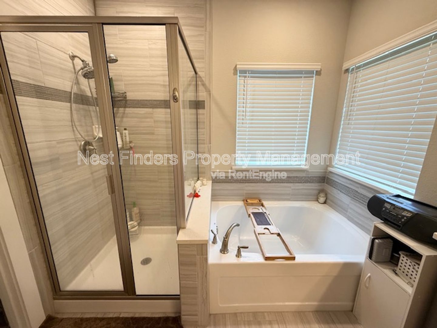 Gallery Image 21
